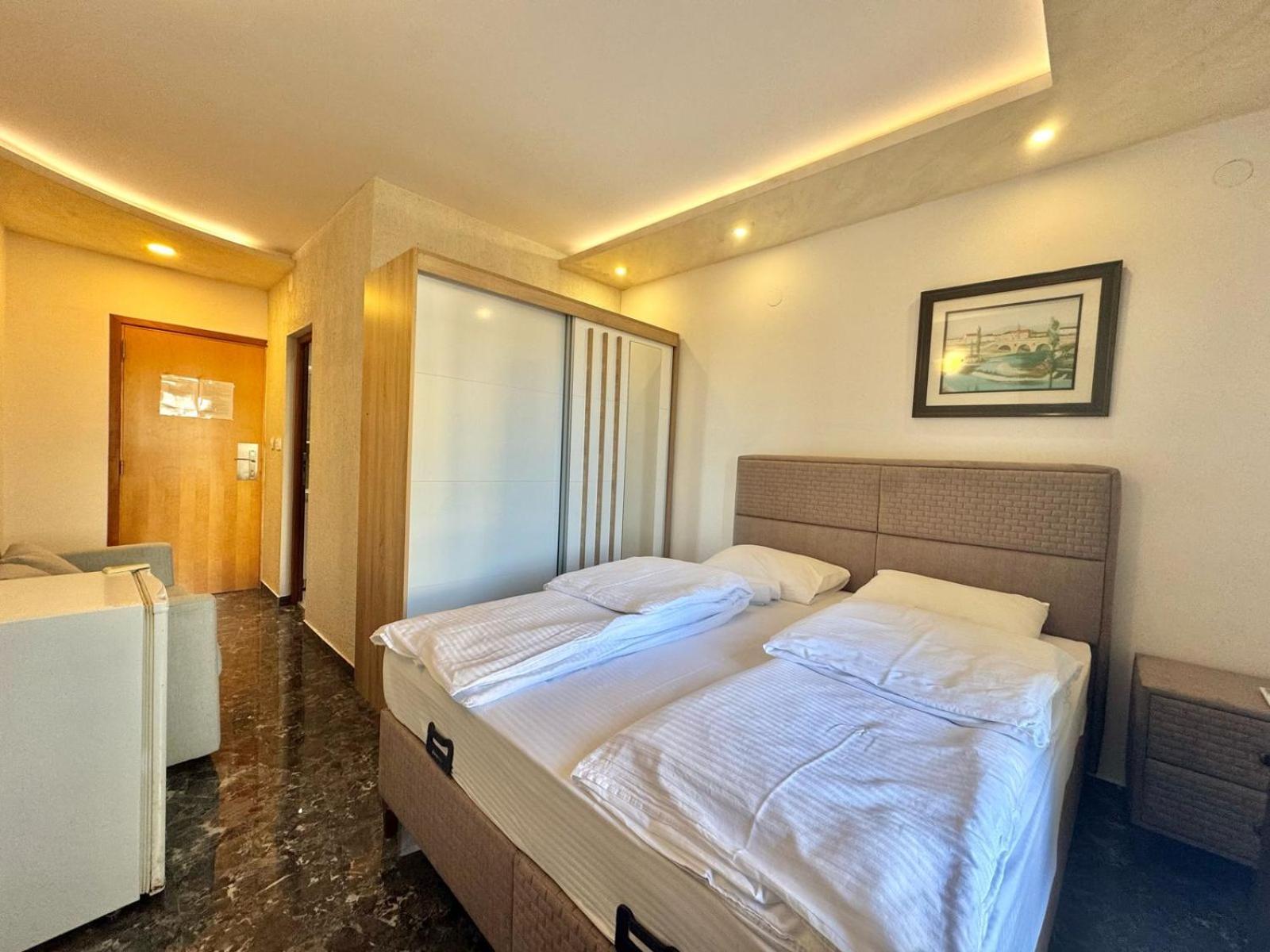 Beachfront Hotel Palma - Jaz Budva Zewnętrze zdjęcie